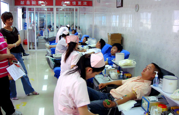 亚美AM8AG热心无偿献血