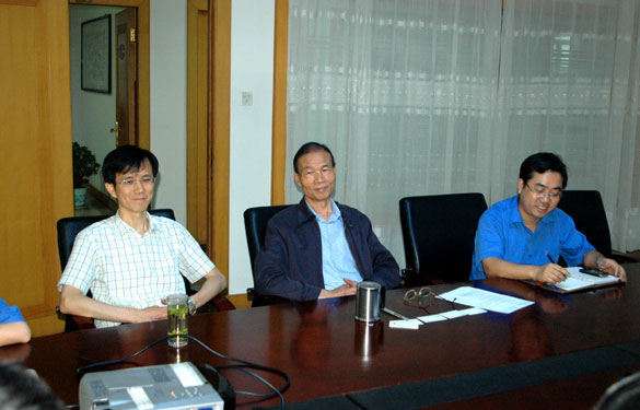 巴克莱银行向导来亚美AM8AG集团考察