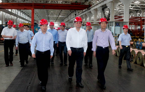 常州市委常委、常务副市长韩九云来亚美AM8AG电缆调研