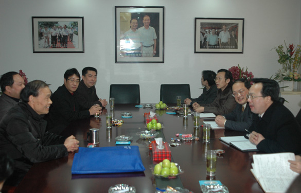 常州市副市长高清新春走访亚美AM8AG