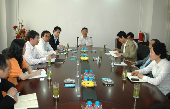 中国银行总行向导来亚美AM8AG调研