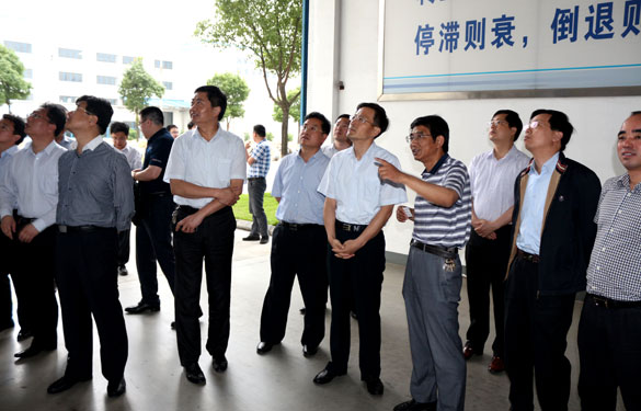 龙口市政府代表团一行来亚美AM8AG集团考察