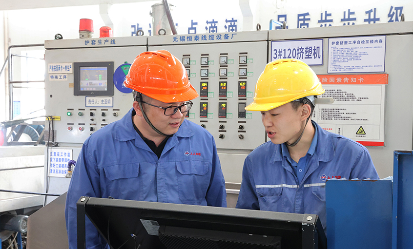 信心如磐，，，，初心不改——“品质青年”施旭晶